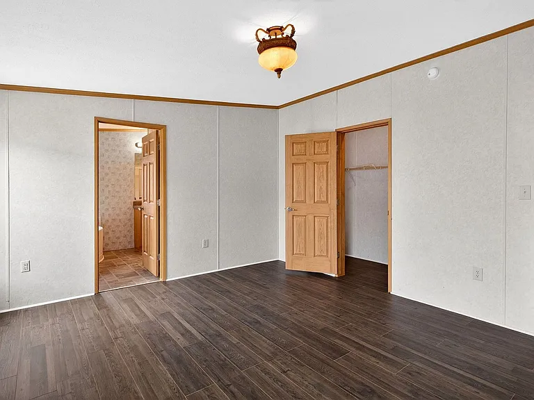 15 W Redwood Ave — Photo 51