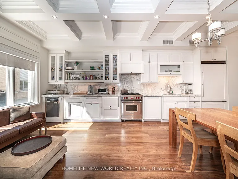 310 Merton St — Photo 11