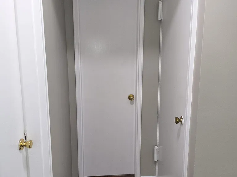 1248 Alfred St NE — Photo 1