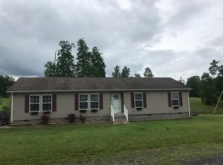 172 Blackfoot St, Craigsville, WV 26205