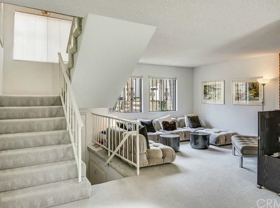 4th image of 1149 Magnolia Ave APT 12