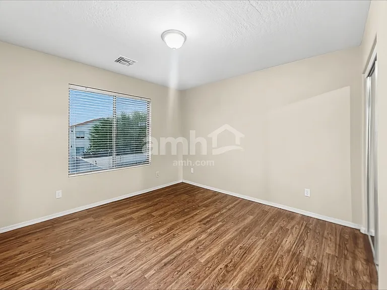 1593 E Megan Dr — Photo 20