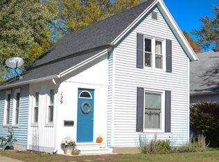 129 W 29th St, Holland, MI 49423