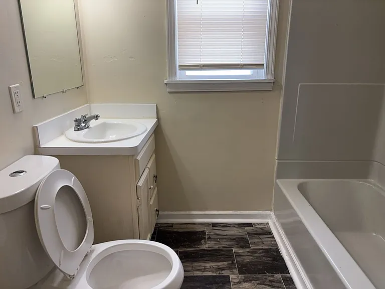 20547 Fuller Ave — Photo 16