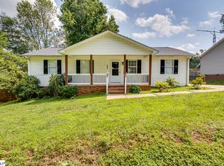 103 Golf St, Greer, SC 29650