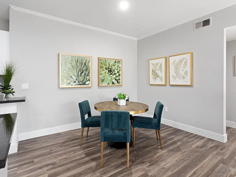 Kota North Scottsdale — Photo 7