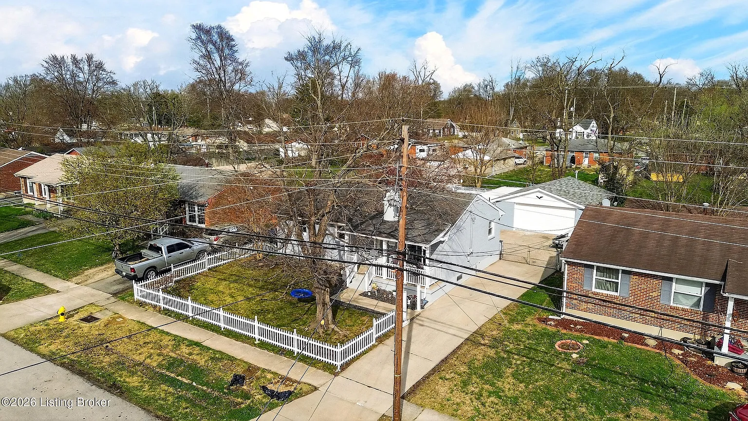 8701 Moody Rd photo 1