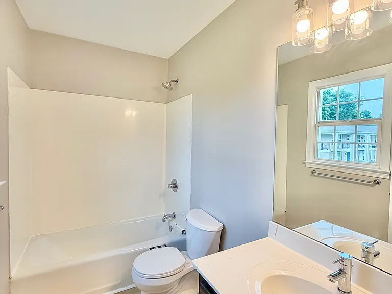 163 Lakeshore Dr #A36 — Photo 6