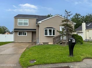 631 Sydney Avenue, Union Beach, NJ 07735