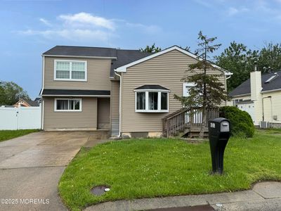 631 Sydney Avenue, Union Beach, NJ, 07735