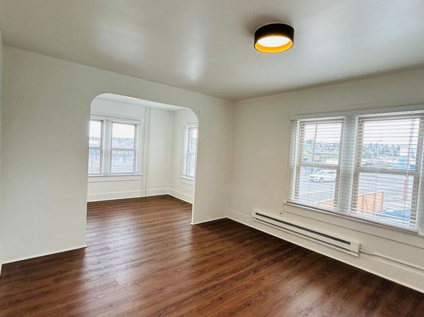1223 W Nickerson St APT 3