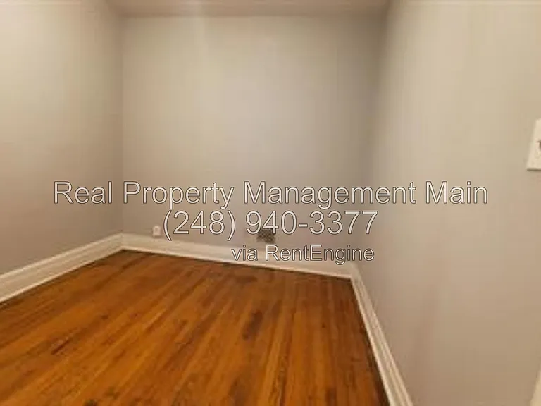 644 E Ferry St #2E — Photo 24
