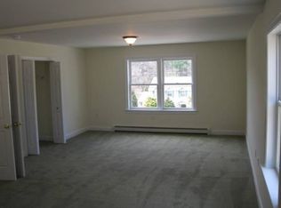 718 Willard St, Leominster, MA 01453