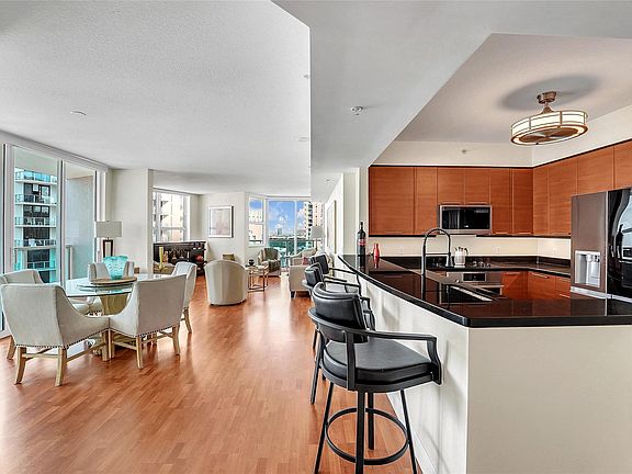5th image of 350 SE 2nd Street #1770