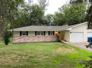 5225 33rd Ave N, Golden Valley, MN 55422