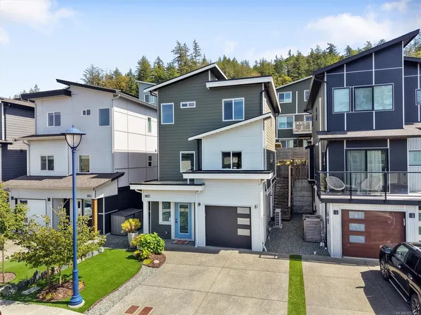 965 Peace Keeping Cres, Langford, BC V9C 0N6