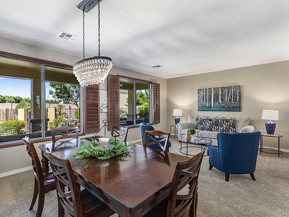3rd image of 2750 E Carob Dr