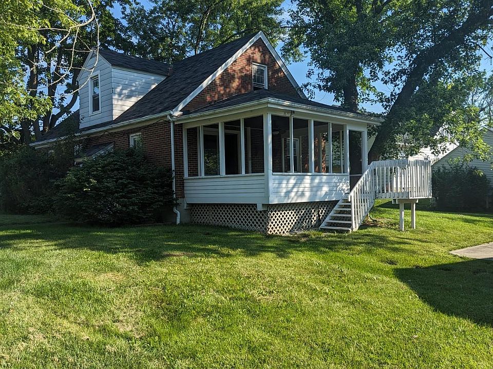 1st image of 308 S Forest Ave