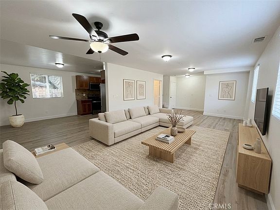 2nd image of 146 W 93rd St