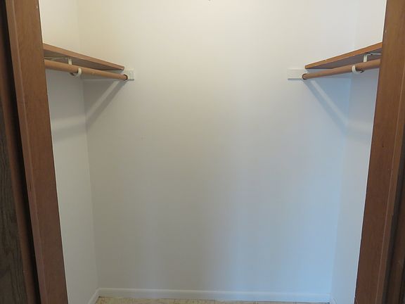 Dining Room/Kitchen Walk-In Closet