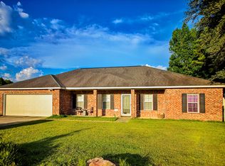 1166 W Hawthorne Rd, Leesville, LA 71446