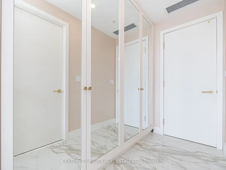 180 University Ave #2705 — Photo 43