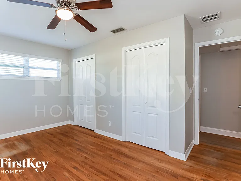 11338 Andrea Dr — Photo 11