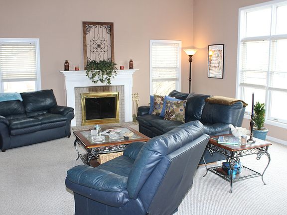 5th image of 1040 Cheltenham Pl
