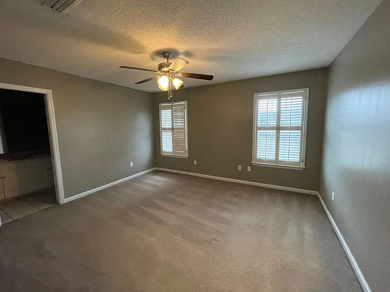 105 County Road 740 — Photo 24