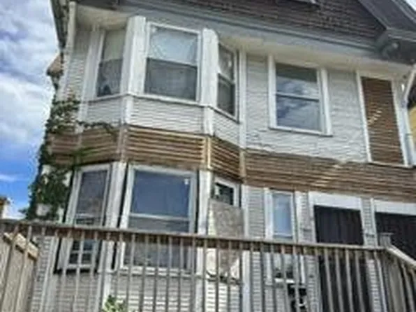 2878 N 35th STREET, Milwaukee, WI 53210