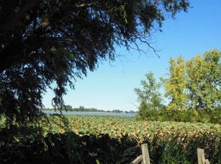 198 W Shoreway Dr, Sandusky, OH 44870
