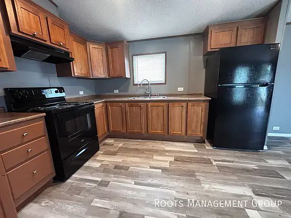 3rd image of 4306 N Business Highway 77 Cres #30-30CR