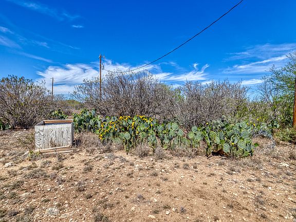 4th image of 2292 County Road 400