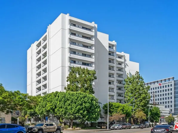 321 S San Vicente Blvd APT 301, Los Angeles, CA 90048