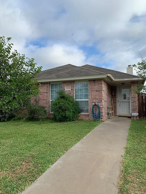 1st image of 4222 Green Meadow Dr