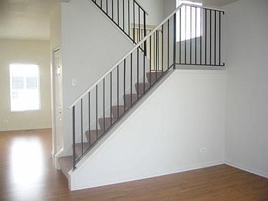 3rd image of 2833 Cedar Glade Dr