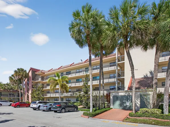1732 Hammock Boulevard #301, Coconut Creek, FL 33063