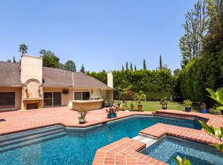 1094 Garden Ln, Beverly Hills, CA 90210