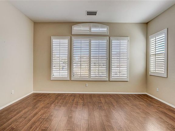 5th image of 34335 Aspen St