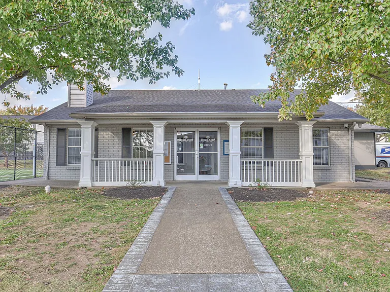 4646 Nolensville Pike — Photo 2