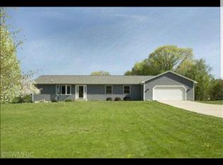 7904 W Xy Ave, Schoolcraft, MI 49087