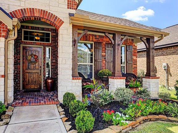 5th image of 27215 Buffalo Hills Ln