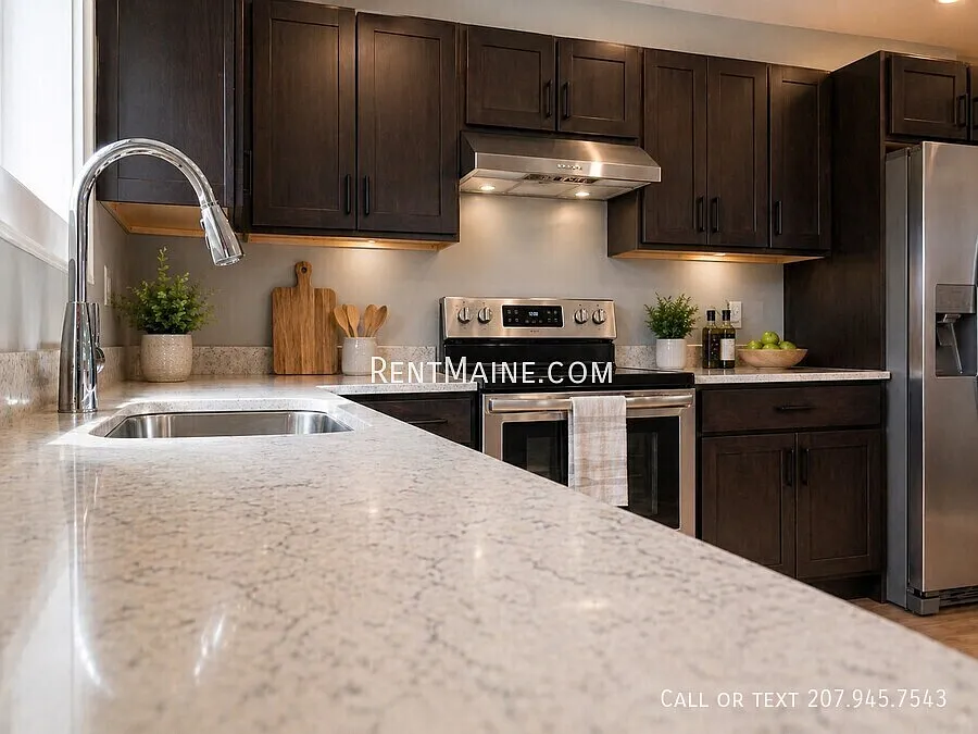 2 bed, 1.5 bath, 1183 sqft, $1,750 — Photo 4