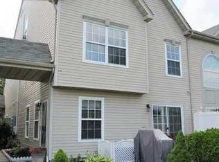 48 Dover Ct, Tinton Falls, NJ 07712