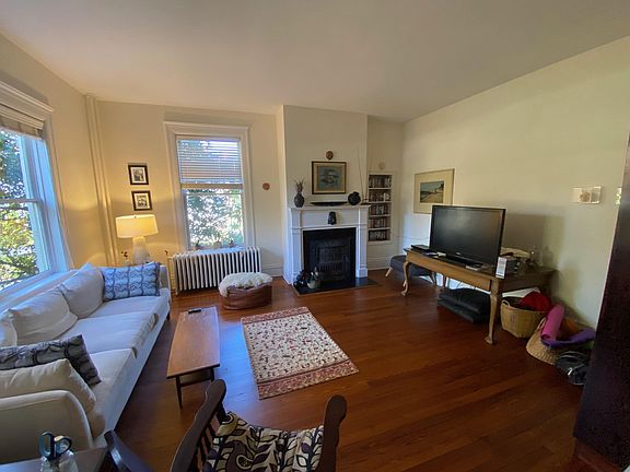 Flex space- used as a second living room or a third bedroom