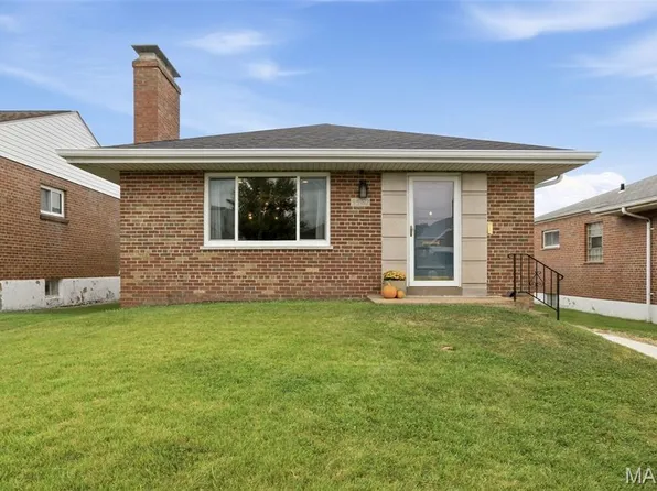 5562 Lindenwood Ave, Saint Louis, MO 63109