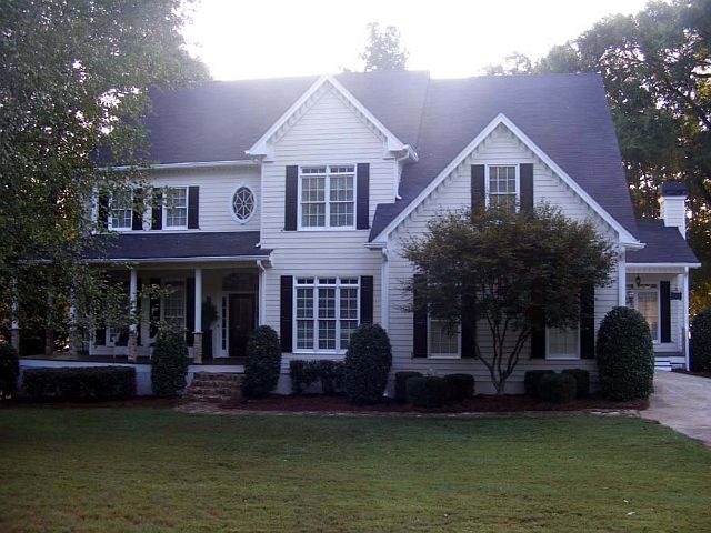1st image of 205 Sunrise Dr
