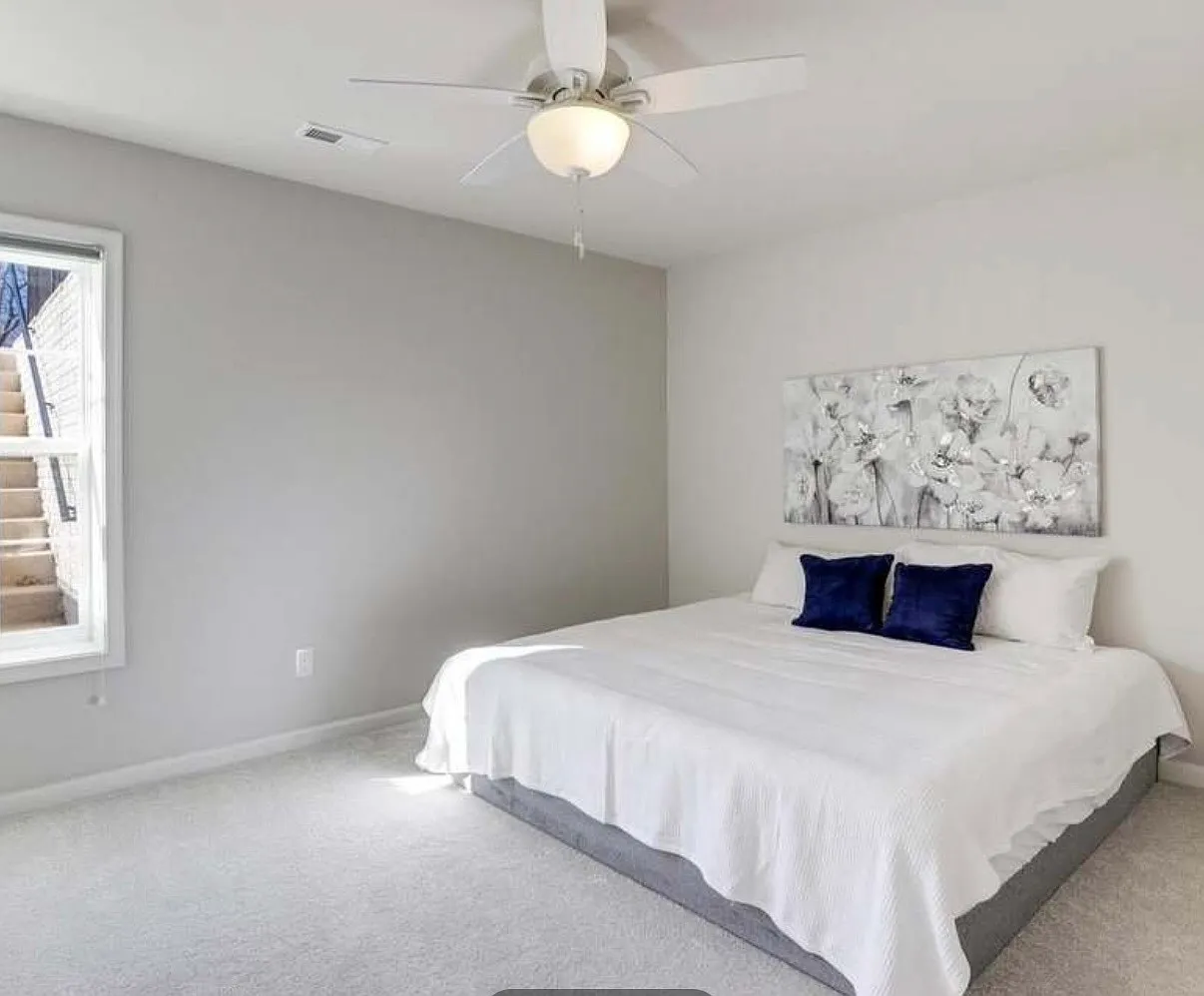 2 bed, 1400 sqft, $1,850 — Photo 4