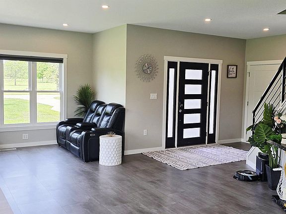 5th image of 2988 Cottonwood Pl