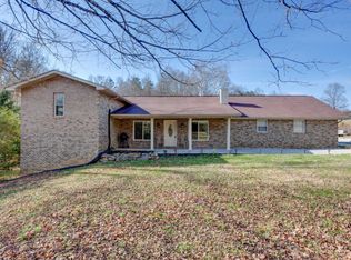 377 Harless Rd, Corryton, TN 37721